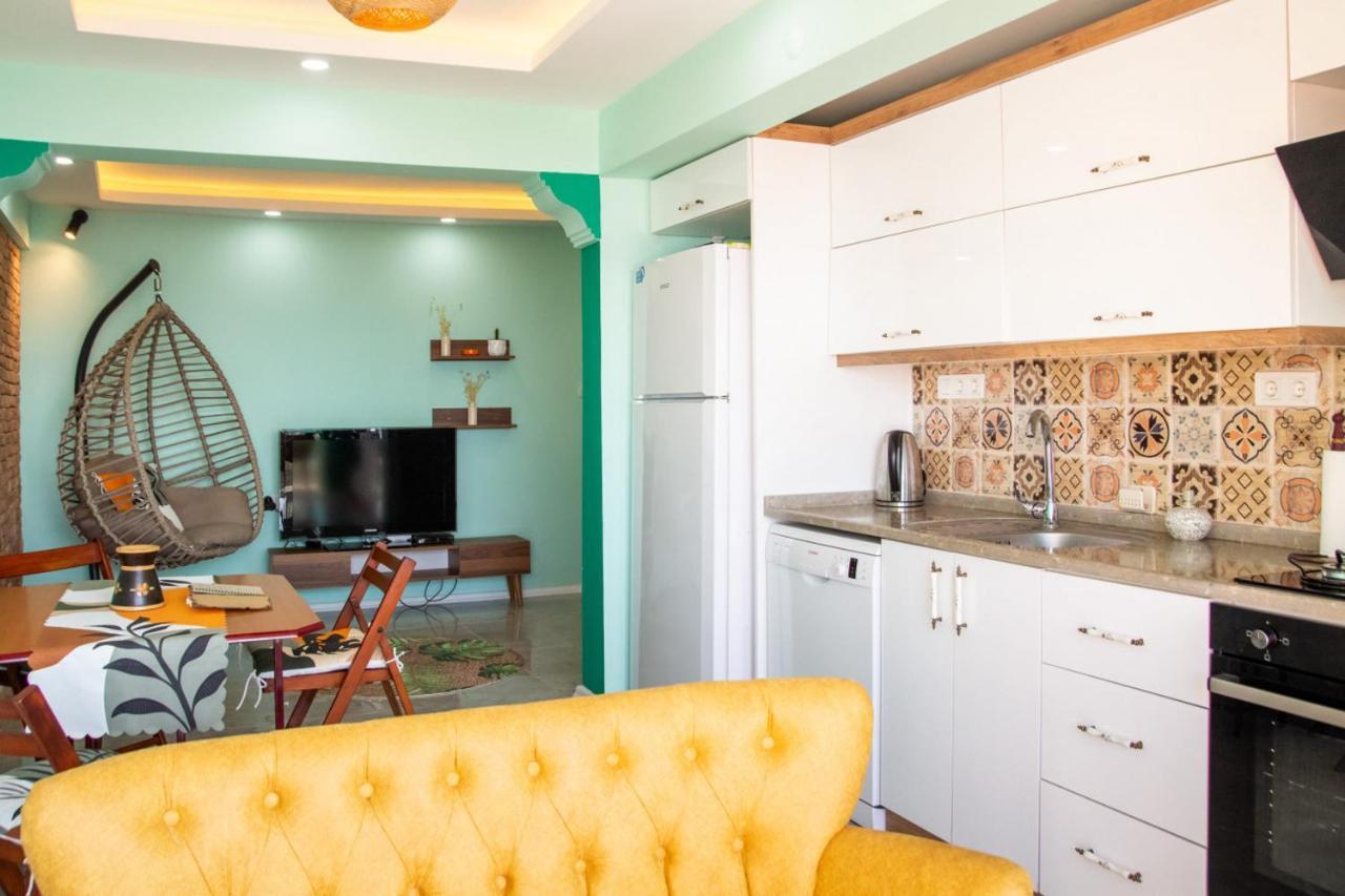 Flat With Great View And Central Location In Konak İzmir Extérieur photo