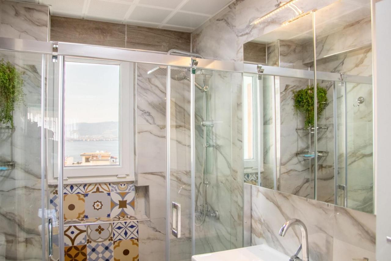 Flat With Great View And Central Location In Konak İzmir Extérieur photo